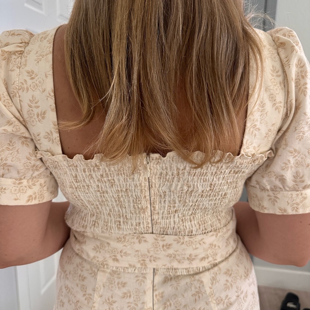Elegant Cream Jumpsuit - Picture 3 of 8